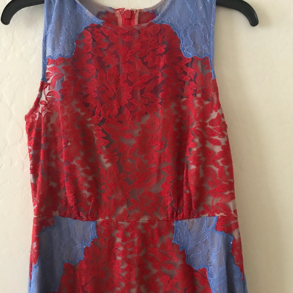 BCBG Lace Dress - Picture 7 of 8